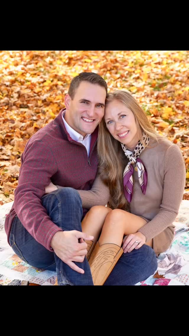 Fall leaves, full heart 💙